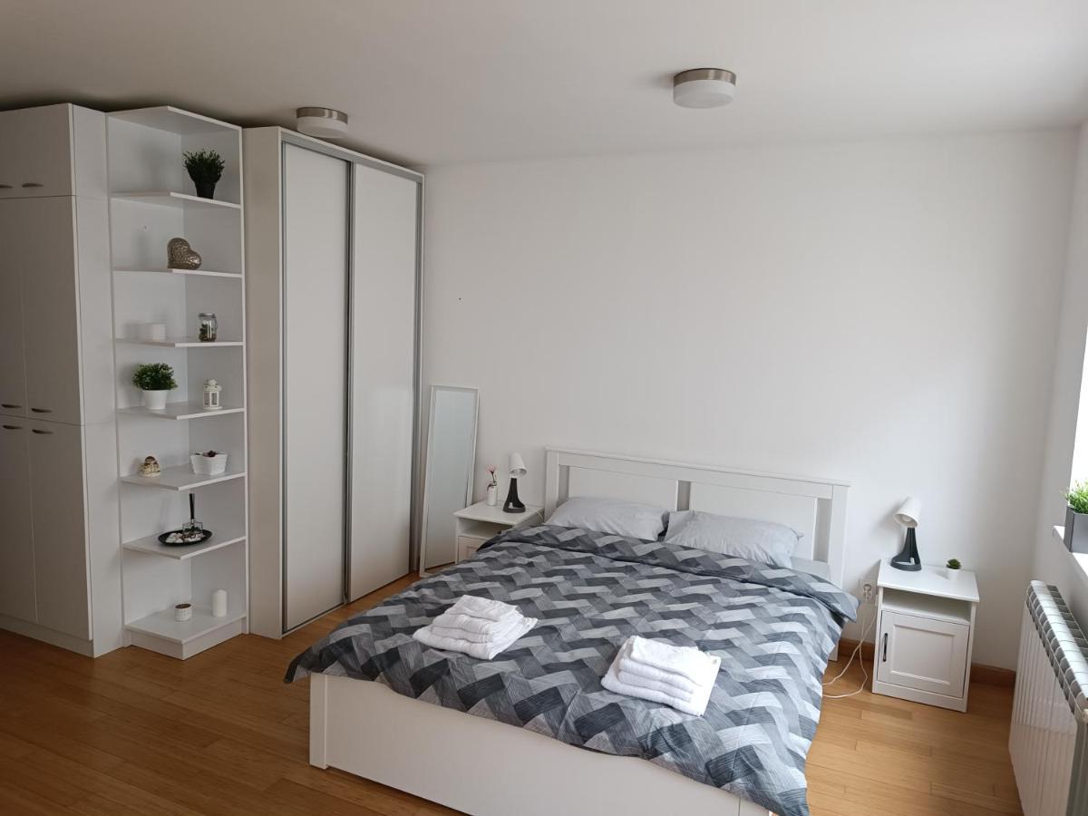 White Apartment Belgrád Kültér fotó